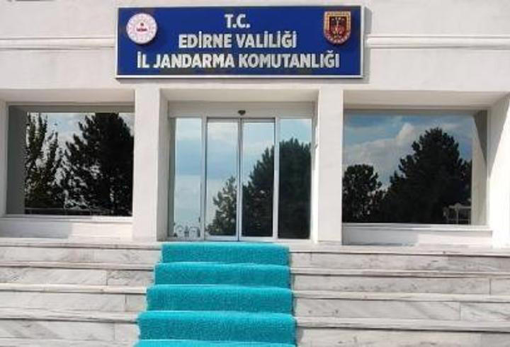 Edirne’de 13 yıl hapis cezasıyla aranan hükümlü yakalanarak, tutuklandı